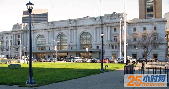 格雷厄姆市政礼堂(Bill Graham Civic Auditorium)