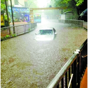 坑爹！特价二手车，竟是“泡水车”？