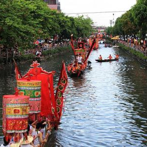 顺峰山新景点"龙舟景观带"