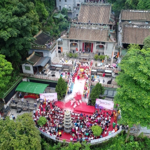 19万人见证西樵山“大仙诞”文化节