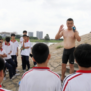 向野泳say NO!专业游泳教练野泳后也害怕!