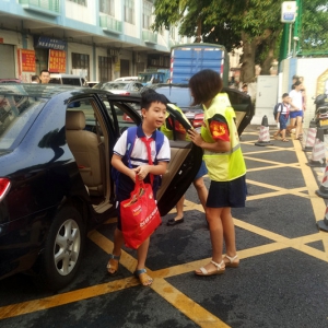 开学首日，禅城警民联动护畅保平安