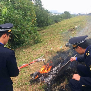 保护大气环境，对露天焚烧坚决说“不”