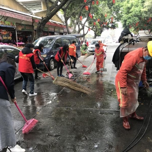 年廿八洗邋遢，张槎城管给城市大扫除